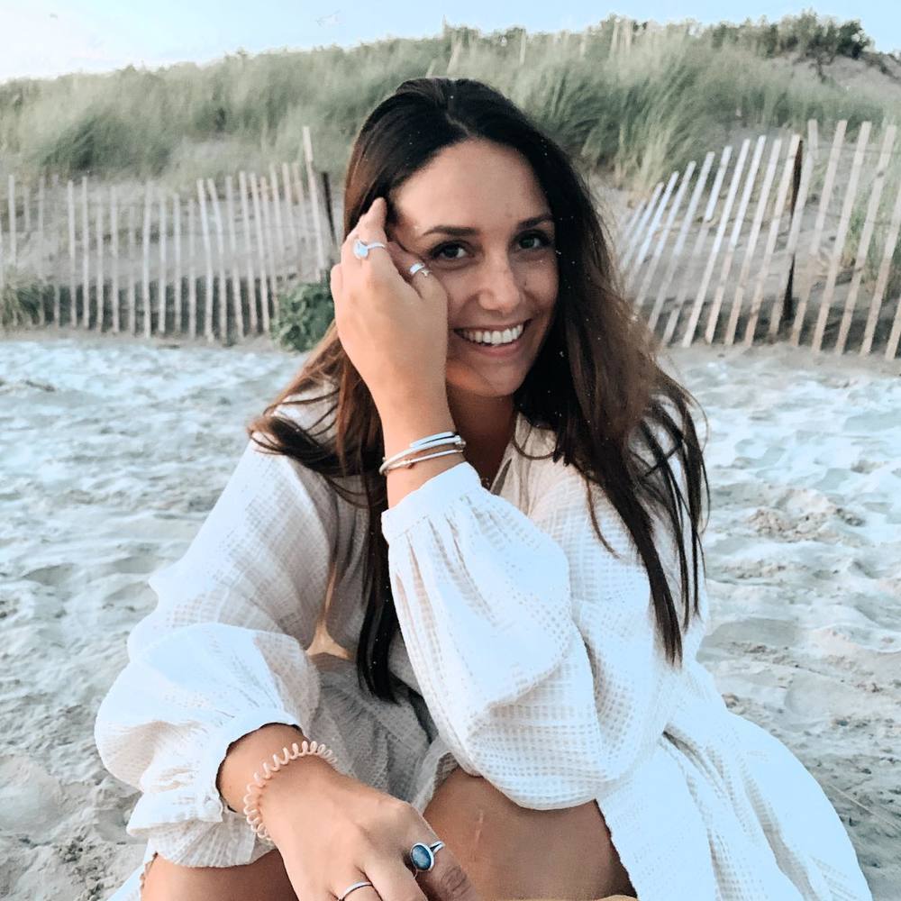 Meet your Posher, Meagan